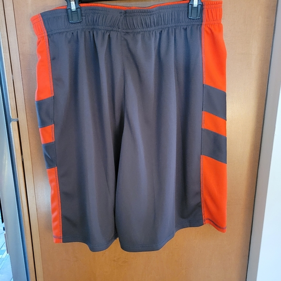 Athletetech Orange & Gray Basketball Shorts - Picture 3 of 5